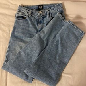 BDG Girlfriend Jeans!